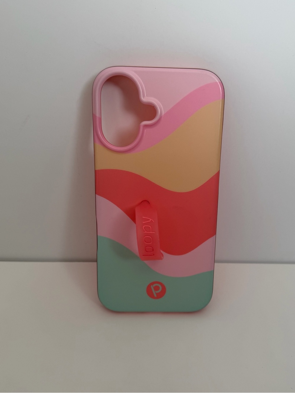 iPhone 16 loopy case